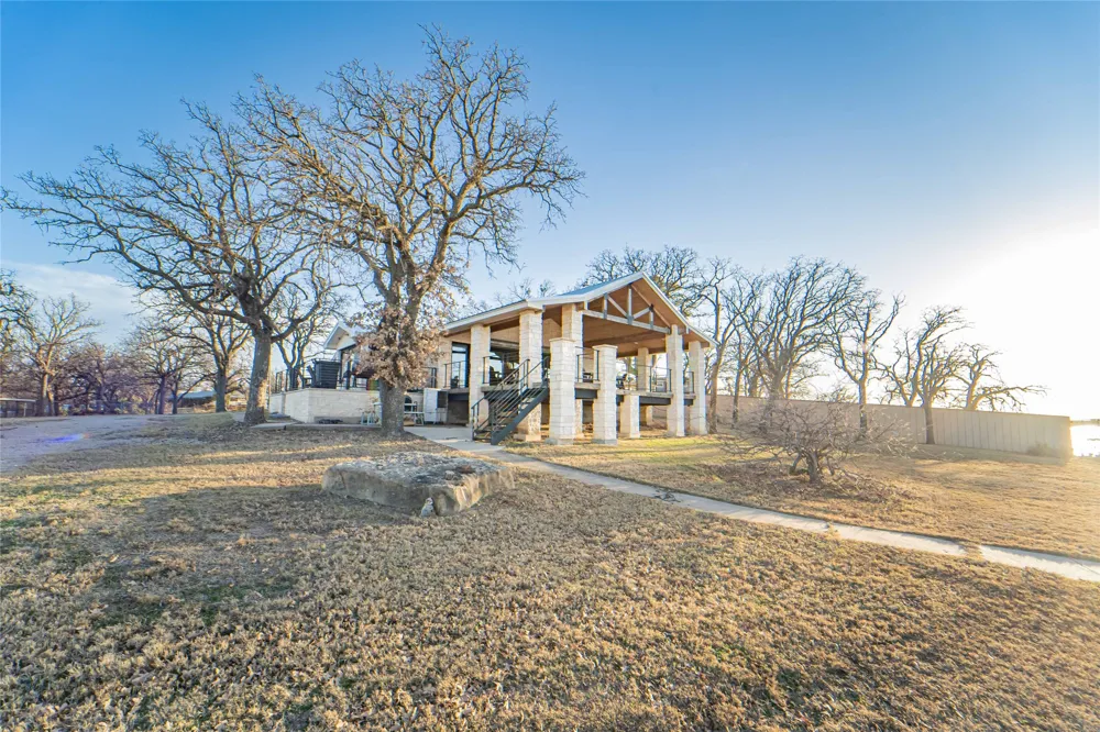 10317 County Road 197 Breckenridge, TX 76424