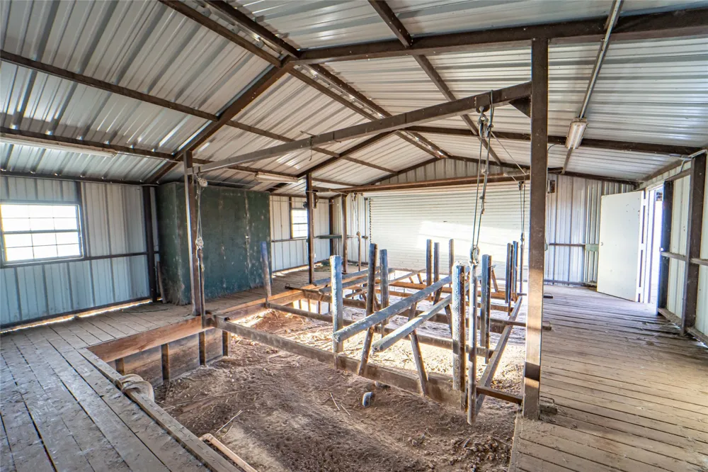 10317 County Road 197 Breckenridge, TX 76424