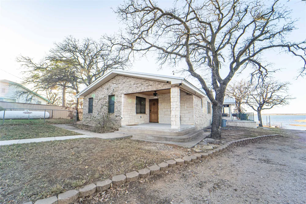 10317 County Road 197 Breckenridge, TX 76424