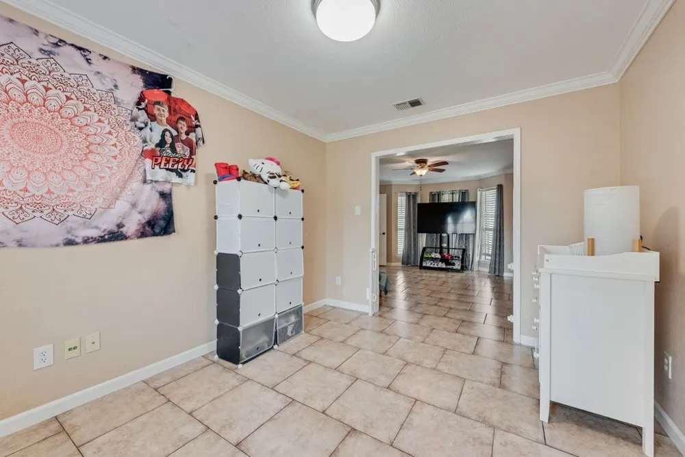 5701 Sea Breeze Lane Fort Worth, TX 76135