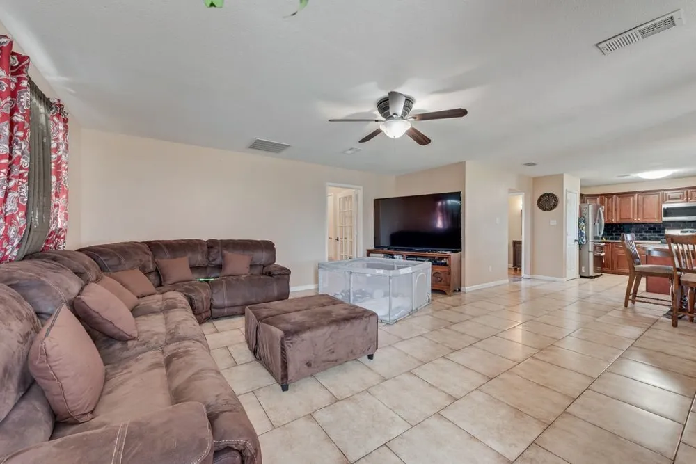 5701 Sea Breeze Lane Fort Worth, TX 76135