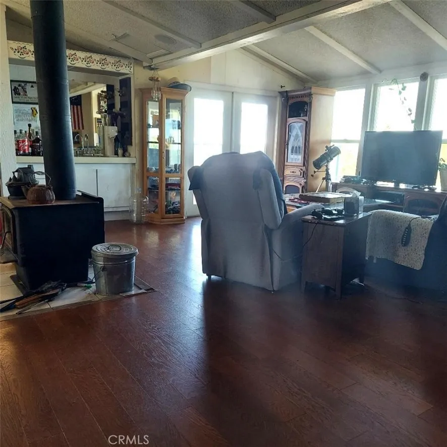 9030 Green Pinon Hills, CA 92372