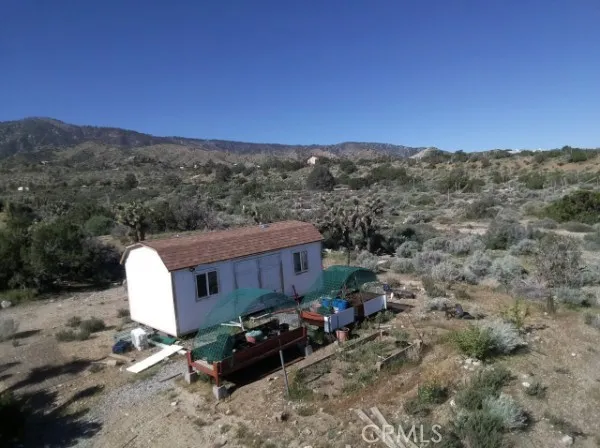 9030 Green Pinon Hills, CA 92372