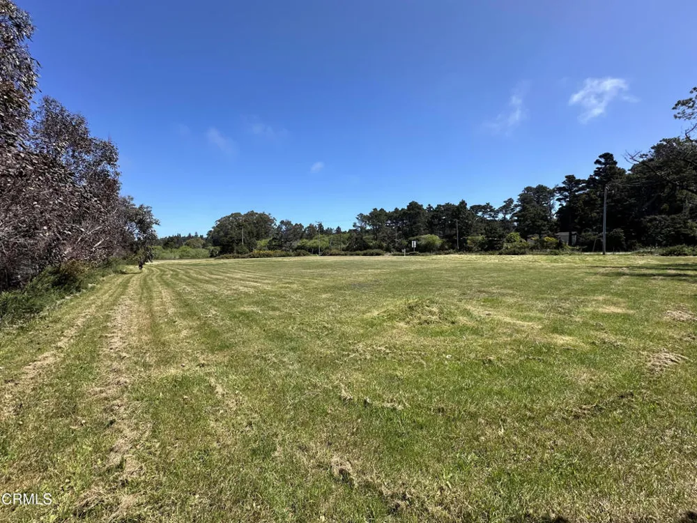 33031 Jefferson Way Fort Bragg, CA 95437