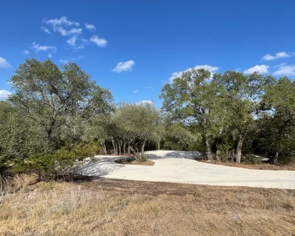 934 Beauchamp Road Dripping Springs, TX 78620