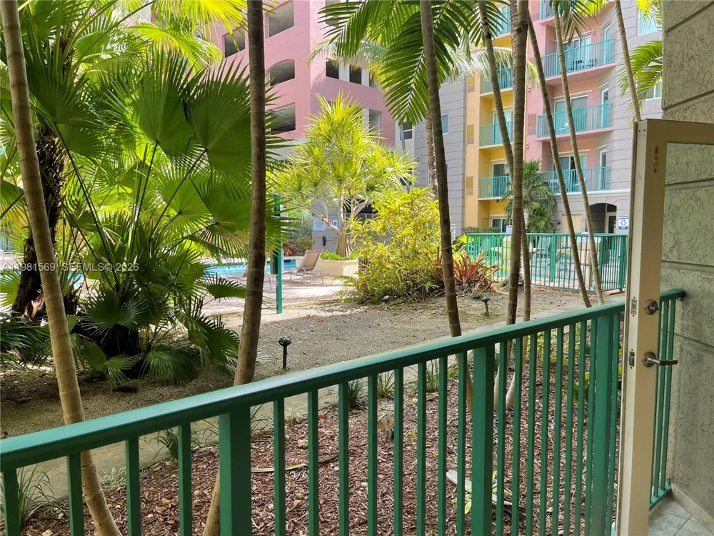 6001 SW 70th St #130 South Miami, FL 33143