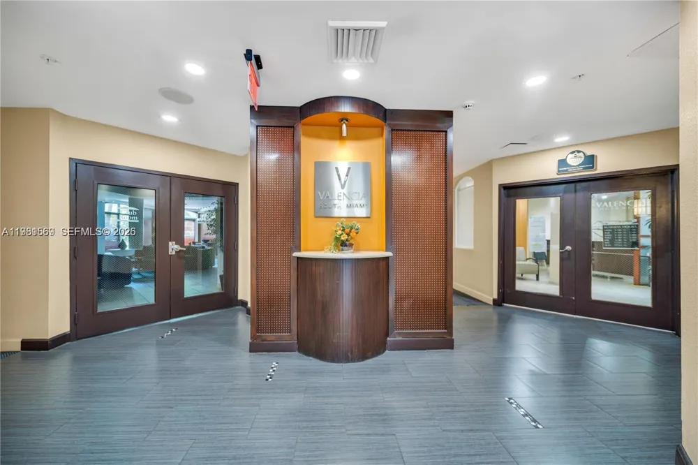 6001 SW 70th St #130 South Miami, FL 33143