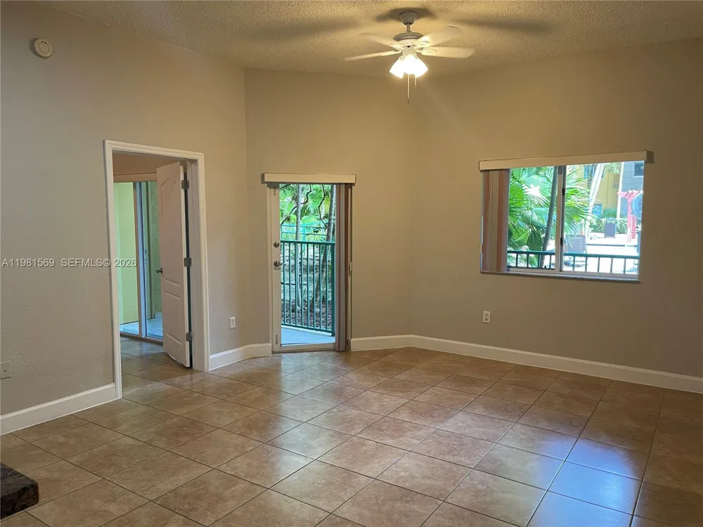 6001 SW 70th St #130 South Miami, FL 33143