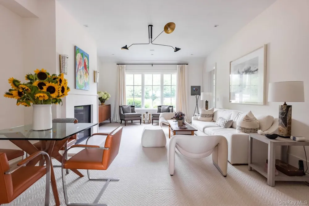 571 Pauls Lane Bridgehampton, NY 11932