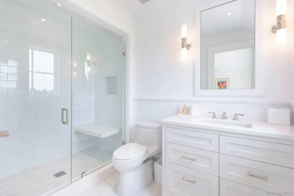 571 Pauls Lane Bridgehampton, NY 11932