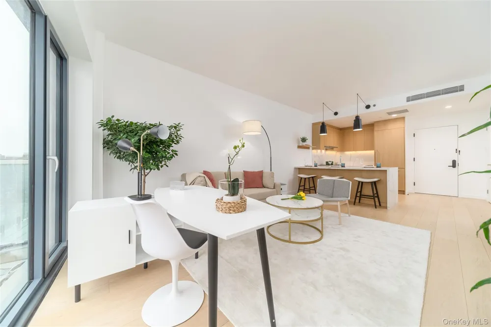3005 Vernon Boulevard #6I Astoria, NY 11102