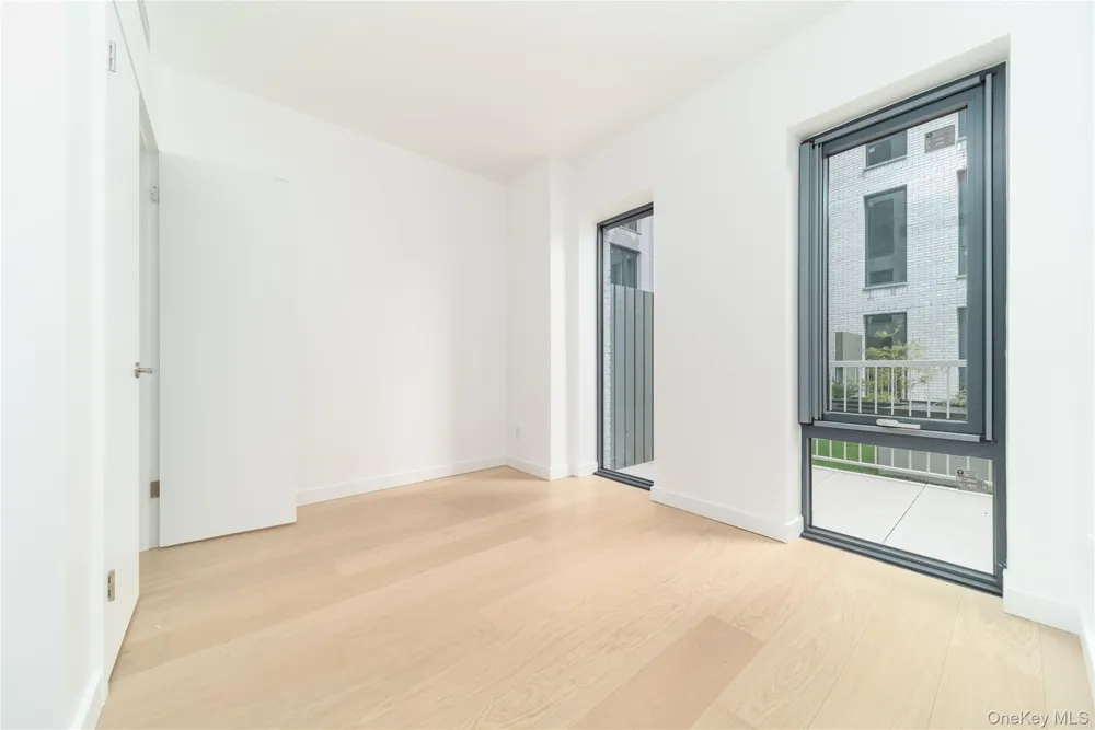 3005 Vernon Boulevard #6I Astoria, NY 11102