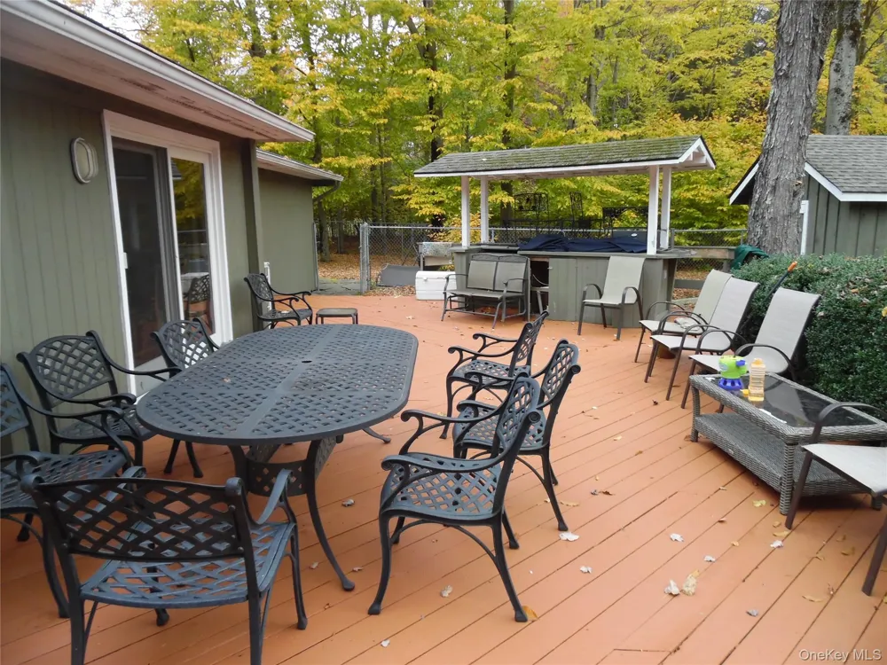 38 E Glen Wild Road Glen Wild, NY 12738