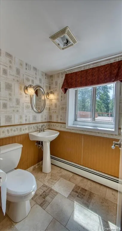 38 E Glen Wild Road Glen Wild, NY 12738