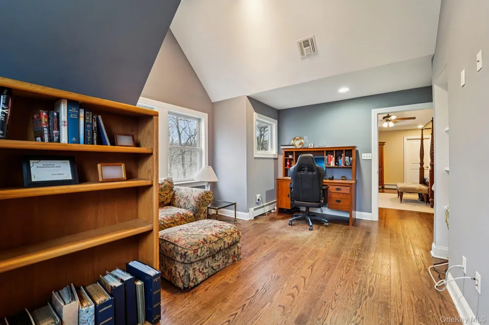 25 Navajo Trail Sloatsburg, NY 10974