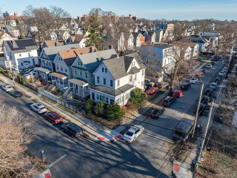 164 W 2nd Street Mount Vernon, NY 10550