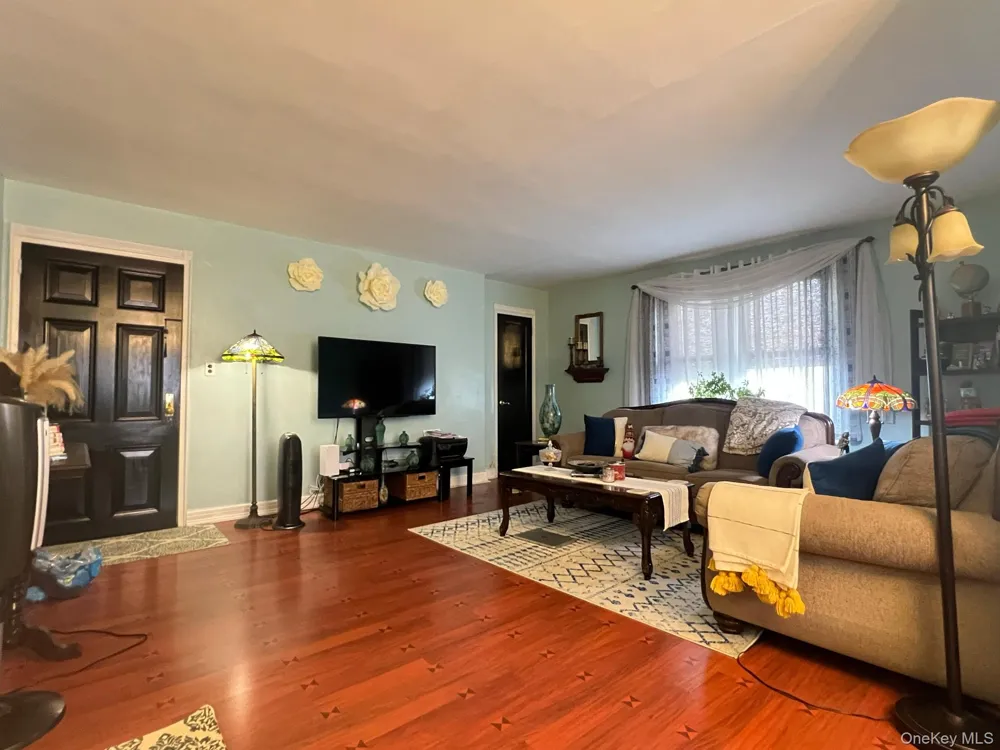 19640 67th Avenue #2nd FL Fresh Meadows, NY 11365