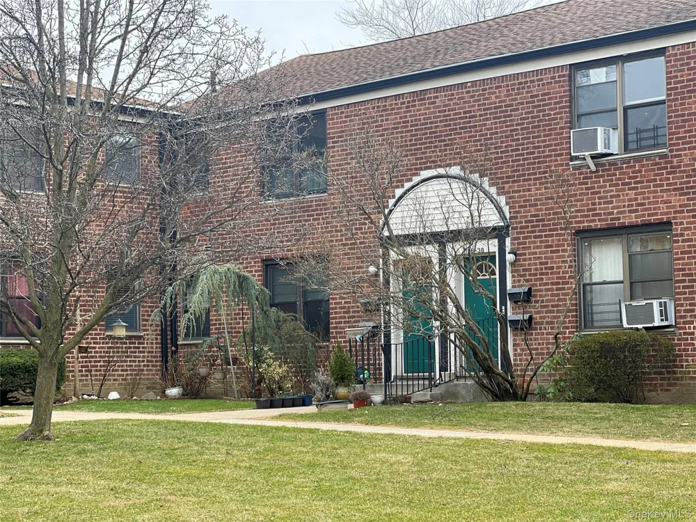 19640 67th Avenue #2nd FL Fresh Meadows, NY 11365