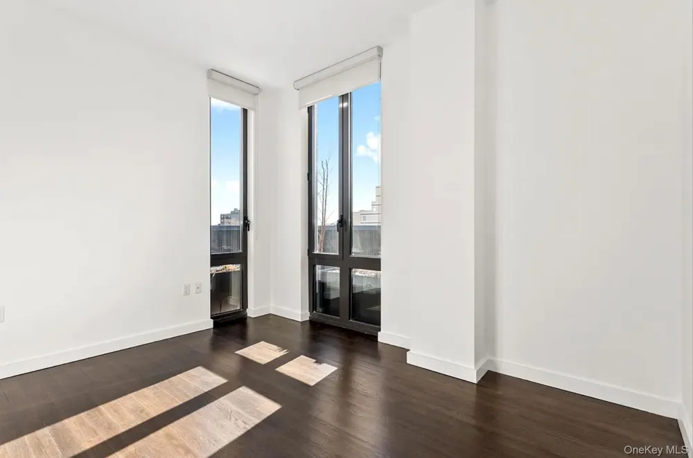 37-40 27th Street #7C Long Island City, NY 11101