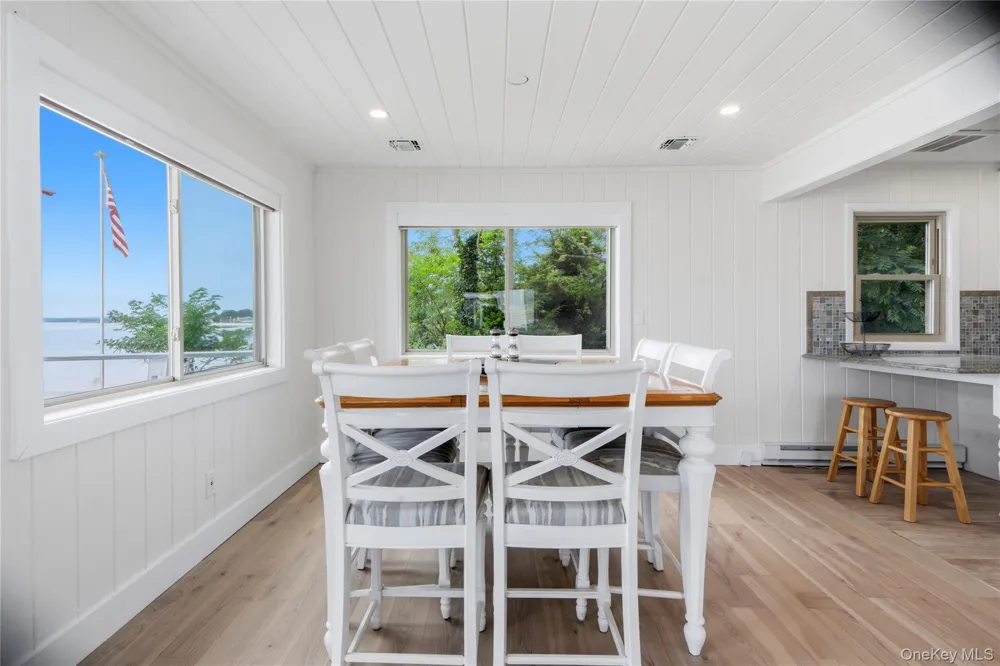 23 Scallop Lane South Jamesport, NY 11970