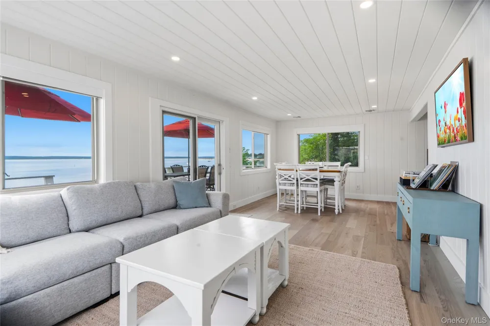 23 Scallop Lane South Jamesport, NY 11970