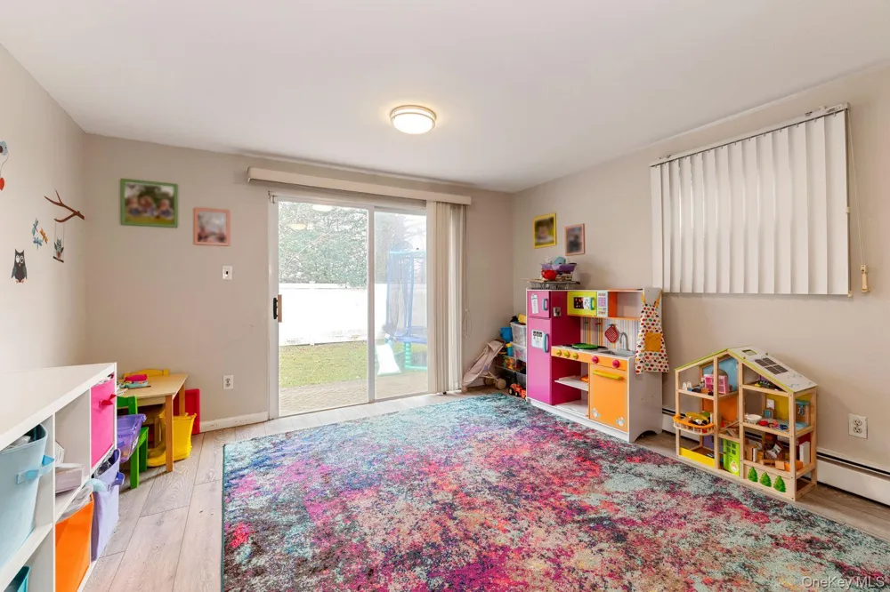 409 barnard Avenue Woodmere, NY 11559