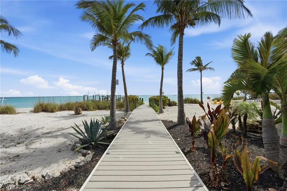 Kingfisher Drive Captiva, FL 33924