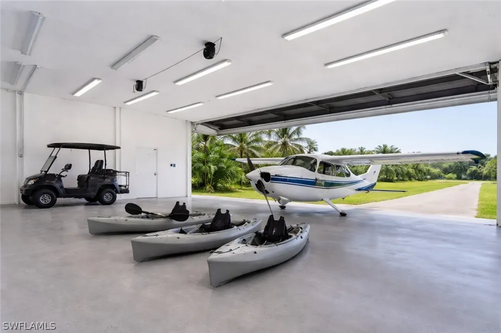 Kingfisher Drive Captiva, FL 33924