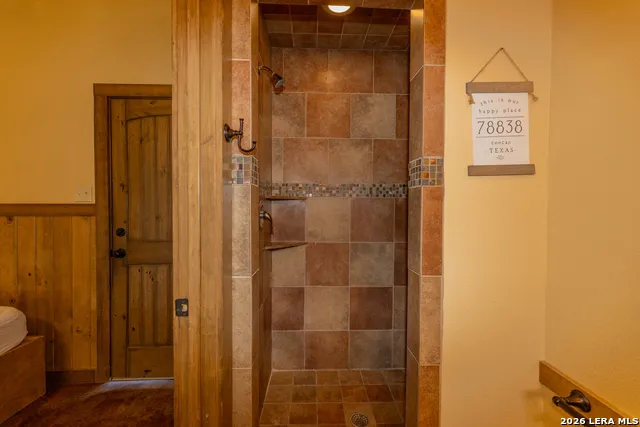 726 Tierra Linda Concan, TX 78838