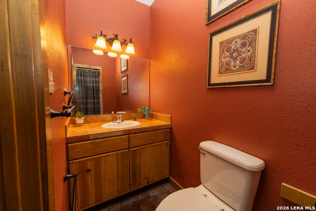726 Tierra Linda Concan, TX 78838