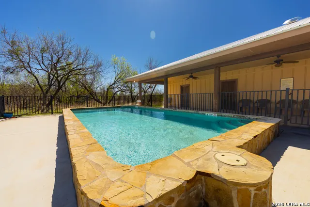 726 Tierra Linda Concan, TX 78838