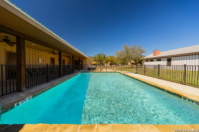 726 Tierra Linda Concan, TX 78838