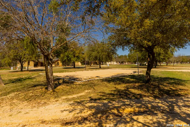 726 Tierra Linda Concan, TX 78838