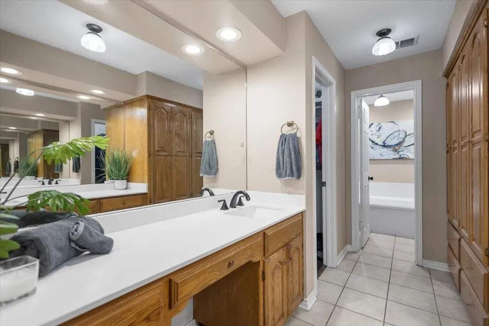 1635 Meadowlark Drive Hideaway, TX 75771