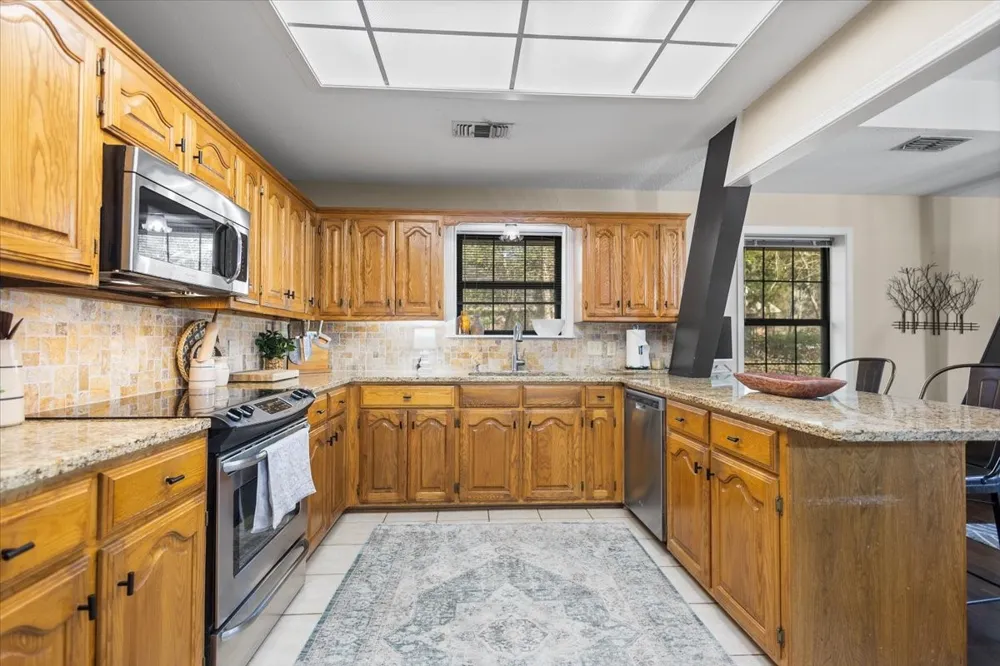 1635 Meadowlark Drive Hideaway, TX 75771