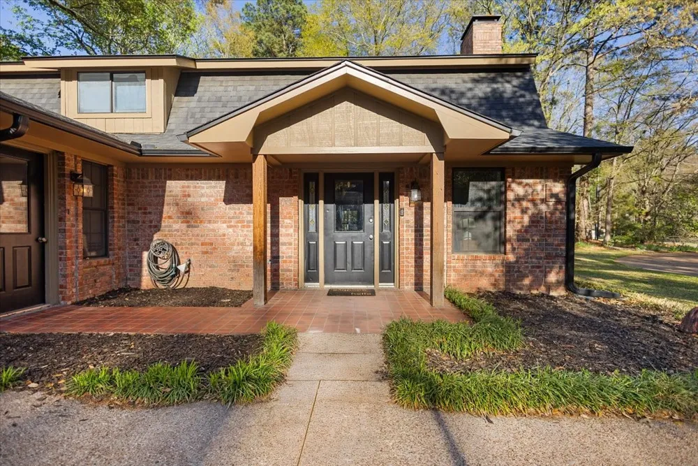 1635 Meadowlark Drive Hideaway, TX 75771