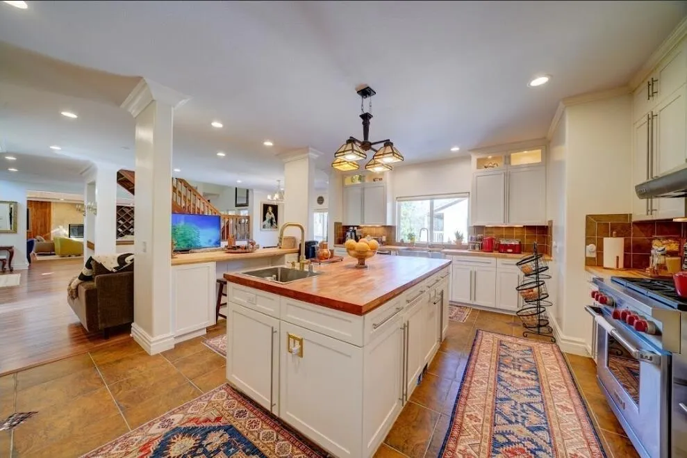 1377 Knoll Road ##B Redlands, CA 92373