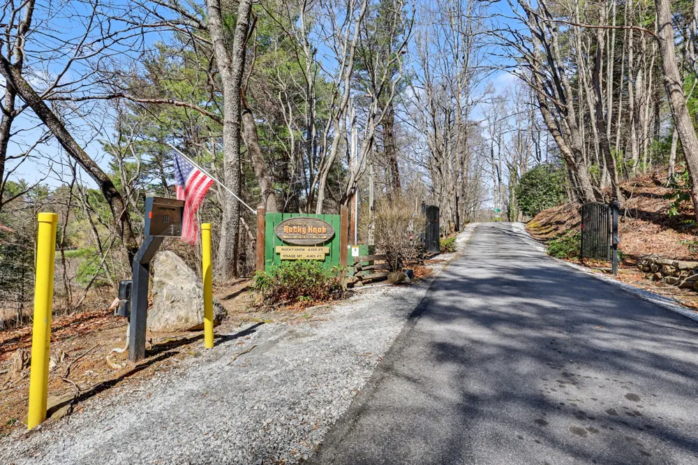 437 High Point Drive Scaly Mountain, NC 28775