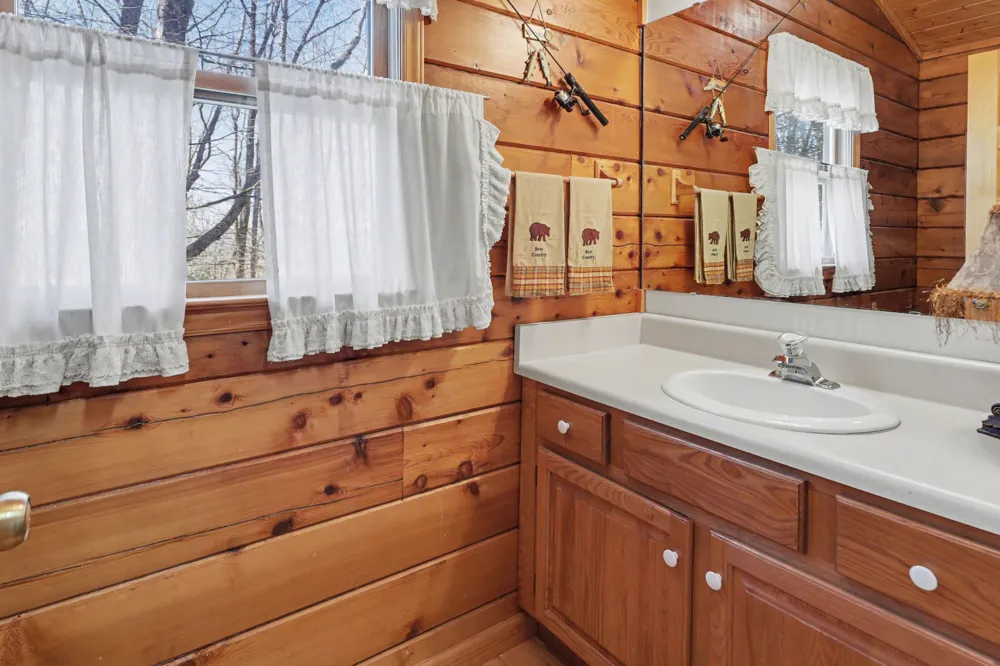 437 High Point Drive Scaly Mountain, NC 28775