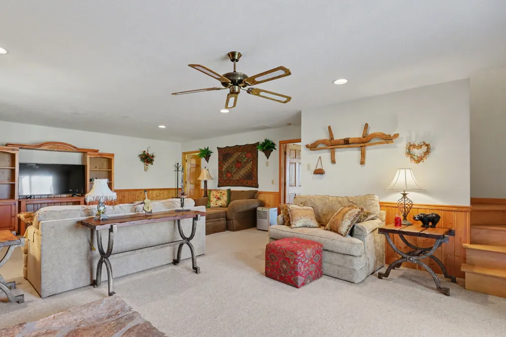 437 High Point Drive Scaly Mountain, NC 28775
