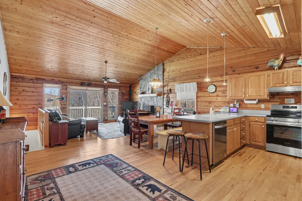 437 High Point Drive Scaly Mountain, NC 28775