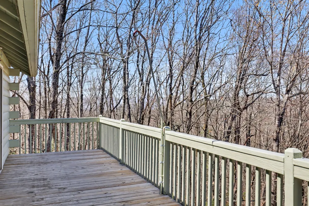 437 High Point Drive Scaly Mountain, NC 28775