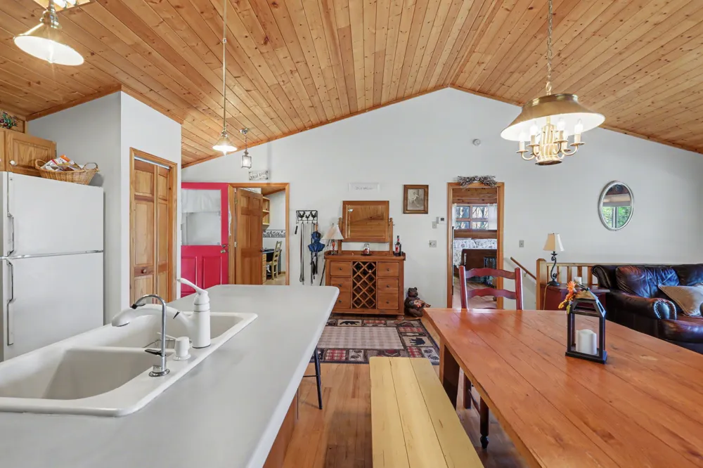 437 High Point Drive Scaly Mountain, NC 28775