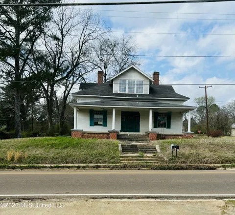 311 Wells Street