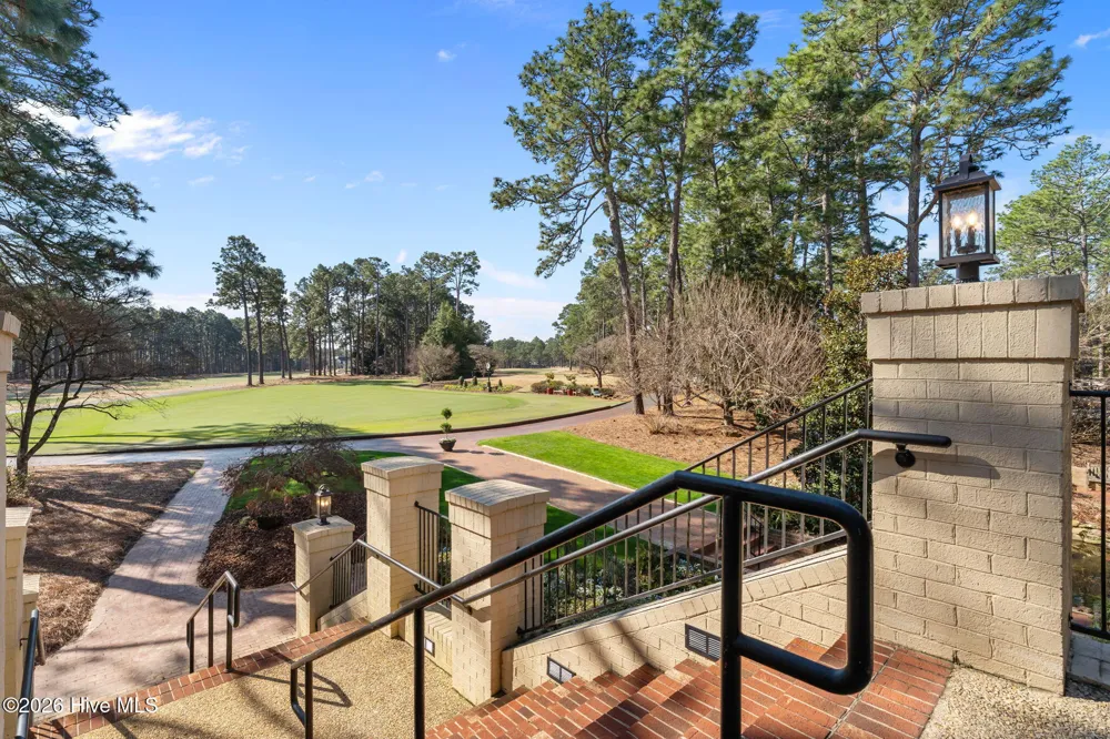 825 Lake Dornoch Drive Pinehurst, NC 28374
