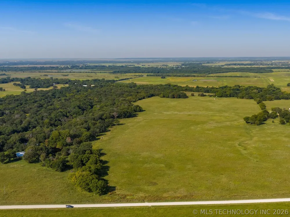 4025 ROAD Ramona, OK 74061