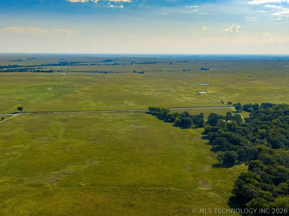 4025 ROAD Ramona, OK 74061