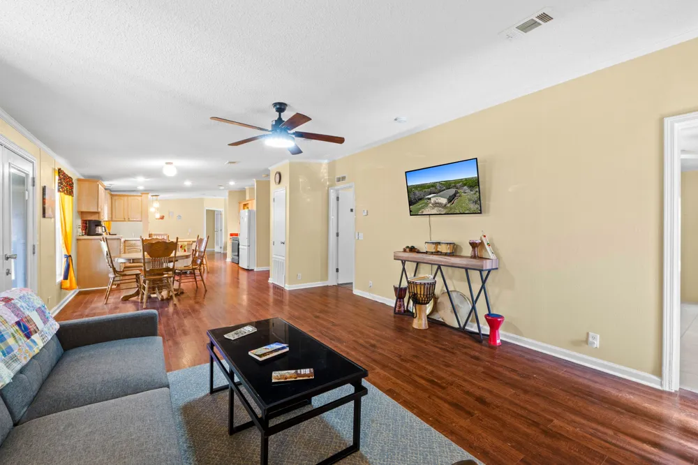 700 Mustang Lane Killeen, TX 76549