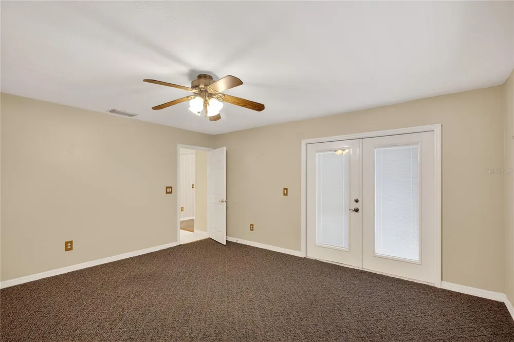 2065 OAK BEACH BOULEVARD Sebring, FL 33875