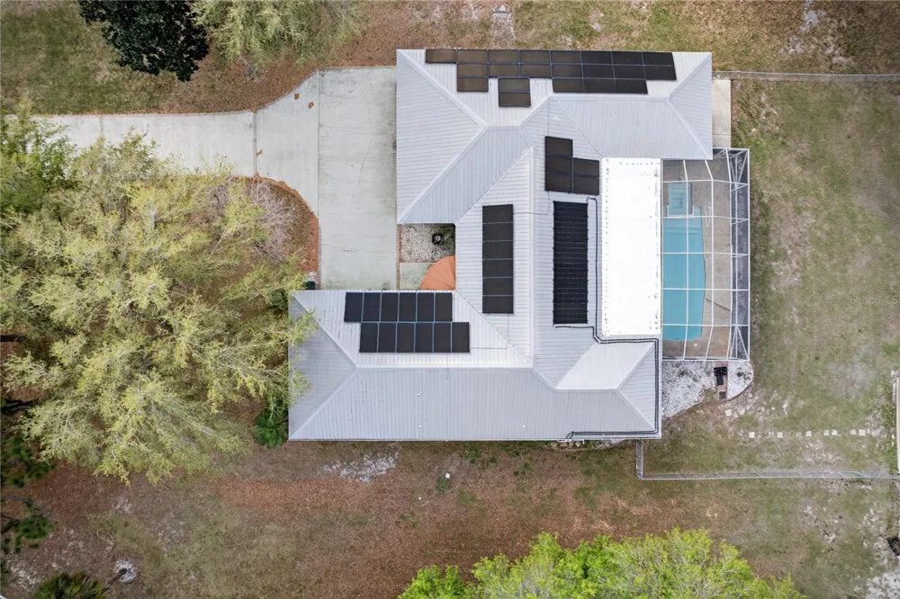 2065 OAK BEACH BOULEVARD Sebring, FL 33875